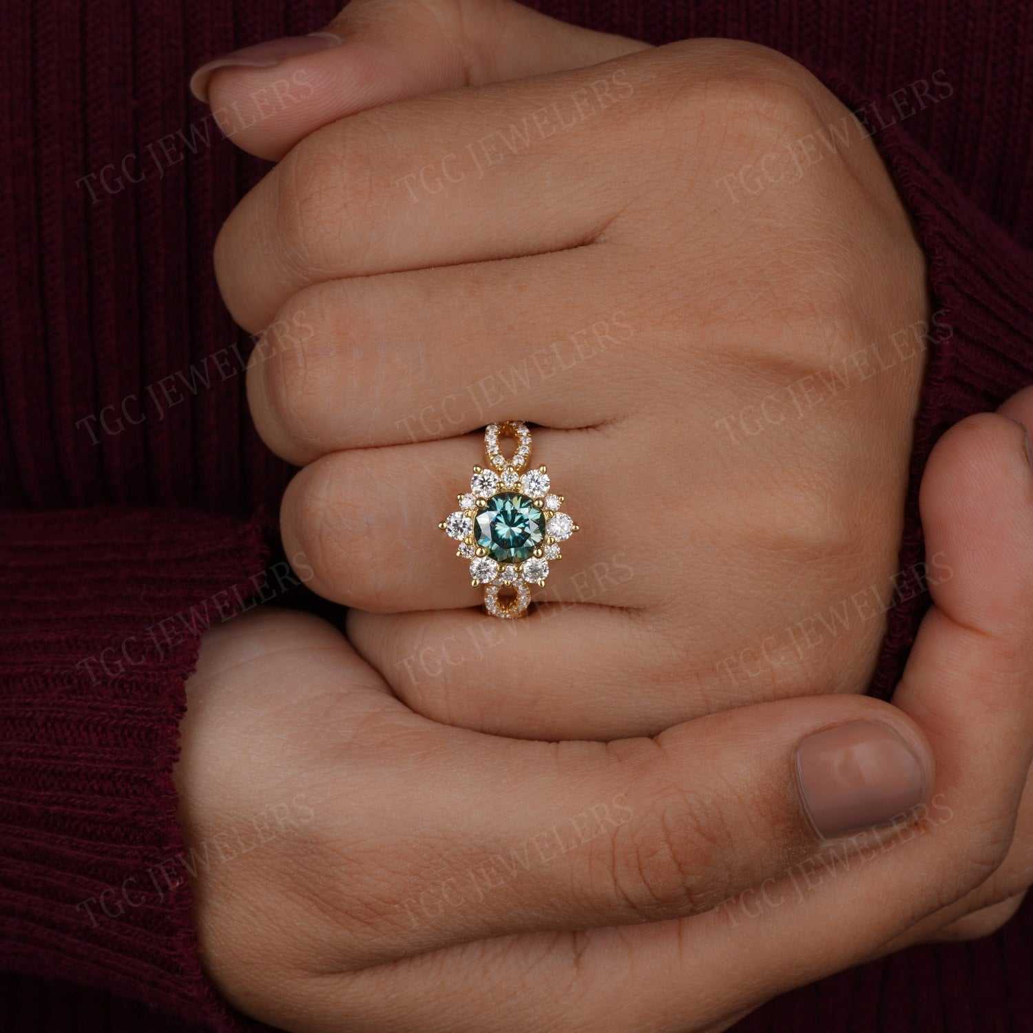 Vintage Halo Round Cut Cyan Blue Moissanite Ring