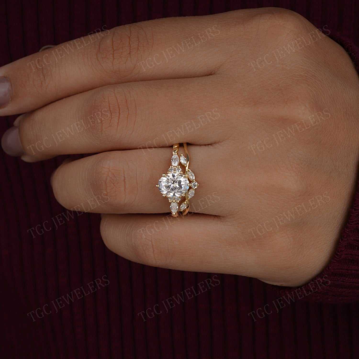 Curved Moissanite Vintage Unique Bridal Band Ring Set