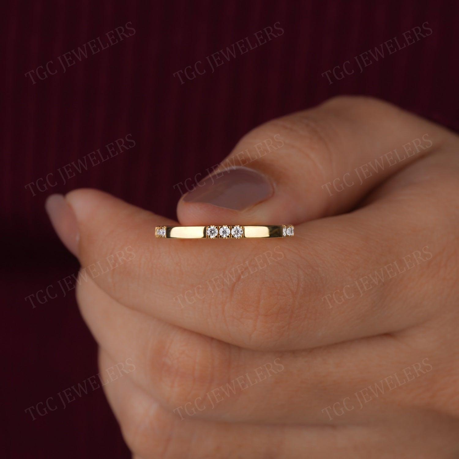 0.29 CT Round Shape Flush Minimalist Matching Dainty Band