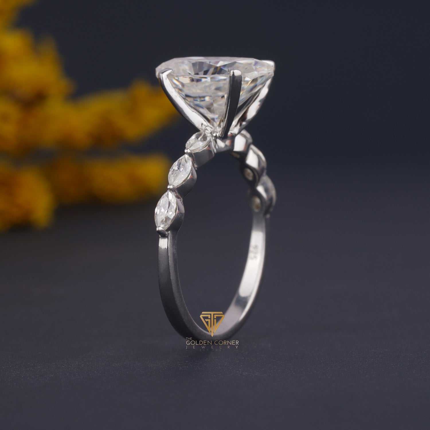 Shared Prong Oval & Marquise Shape Art Deco Moissanite Ring