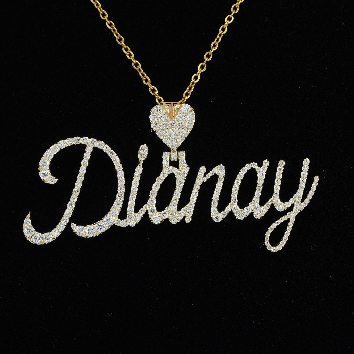 Dianay Round Cut Hip Hop Moissanite Custom Name Heart Pendant Second