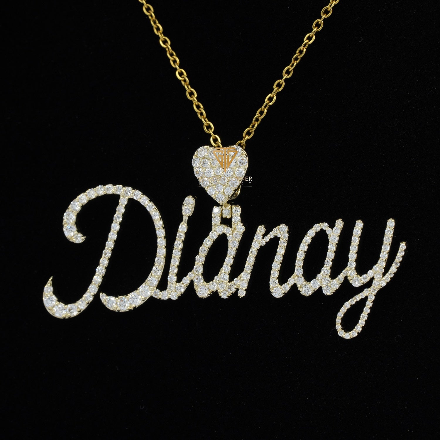 Dianay Round Cut Hip Hop Moissanite Custom Name Heart Pendant Forth